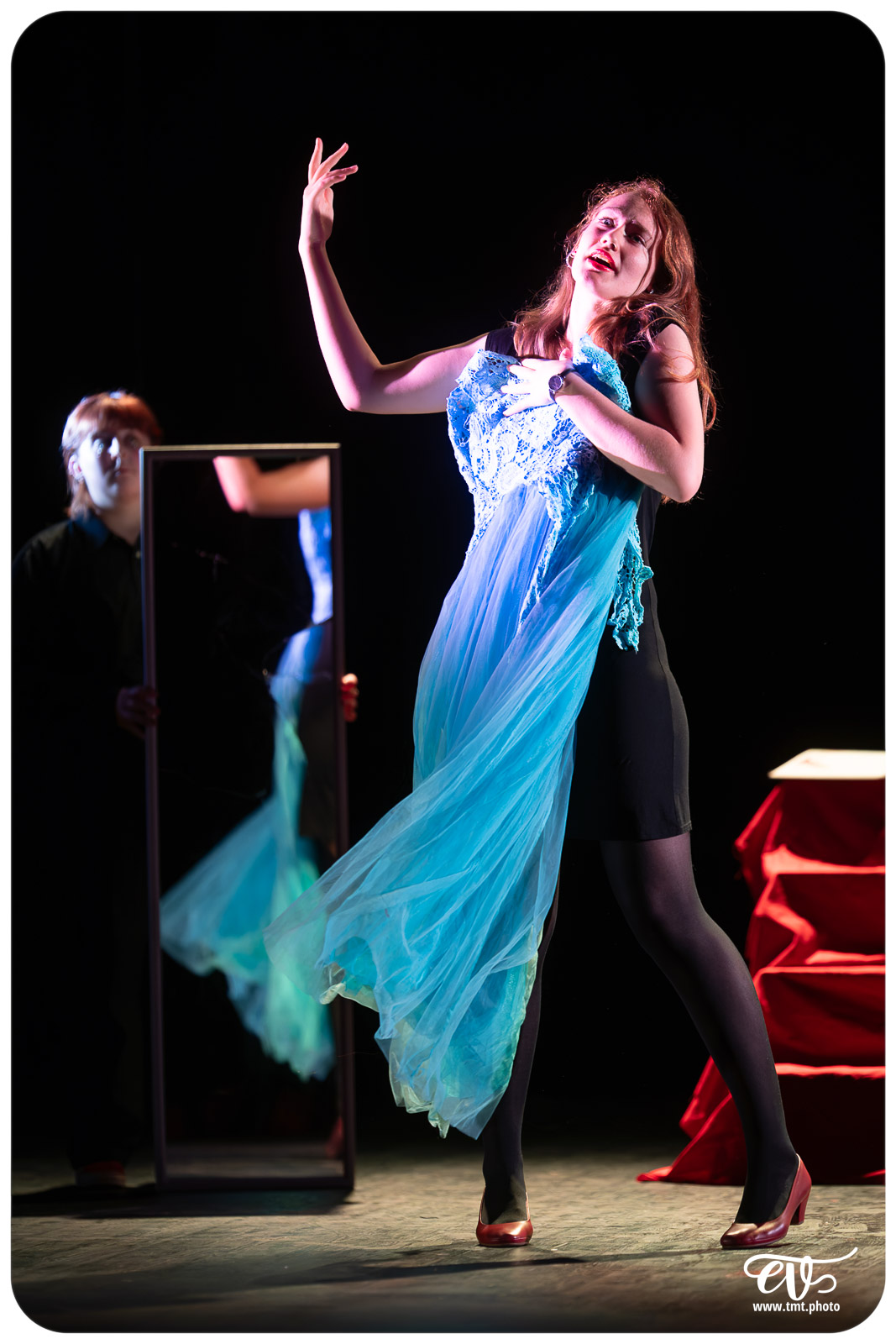 BLANCHE-NEIGE FOUTUE FORET